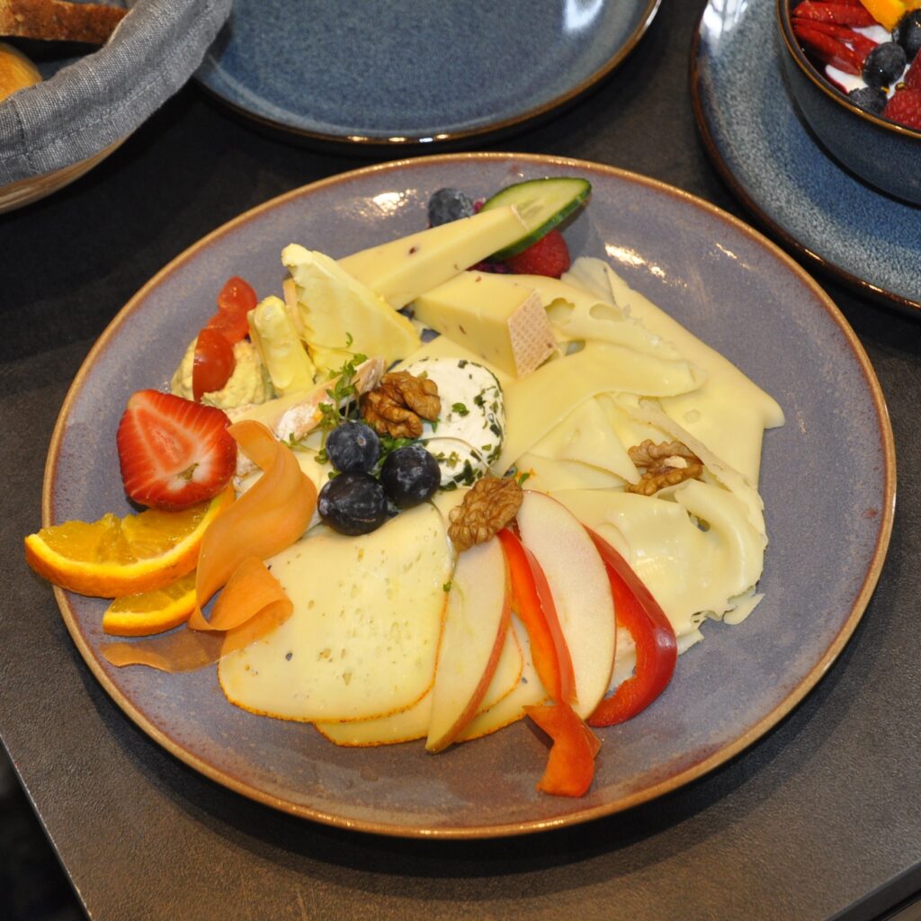 Drei Engel für Charly vegetarisch
Frühstück in Preding Gerlindes Cafe und Brunch Restaurant
Gerlindes Frühstückscafe Tel: 0676/5687722
