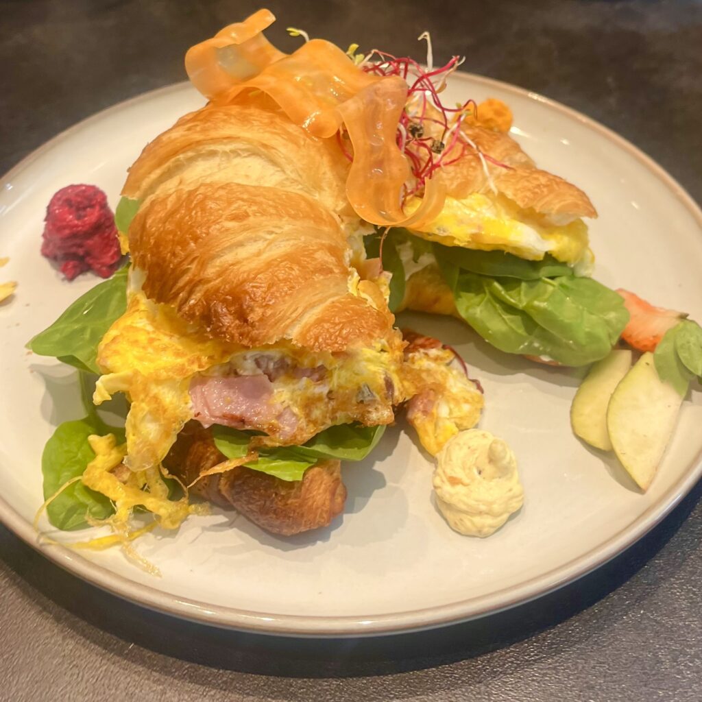 Heidi
Frühstück in Preding Gerlindes Cafe und Brunch Restaurant
Gerlindes Frühstückscafe Tel: 0676/5687722
